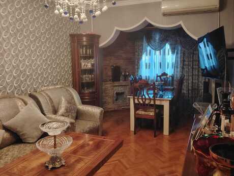 4 otaqlı köhnə tikili - Azadlıq Prospekti m. - 110 m²