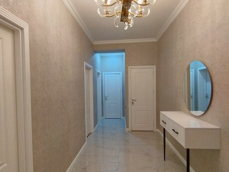 3 otaqlı yeni tikili - 9-cu mikrorayon q. - 95 m²