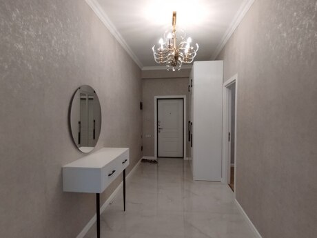 3 otaqlı yeni tikili - 9-cu mikrorayon q. - 95 m²