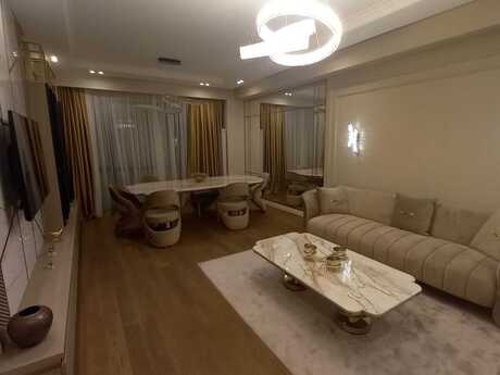 4-комн. новостройка - м. Нариман Нариманов - 130 м²
