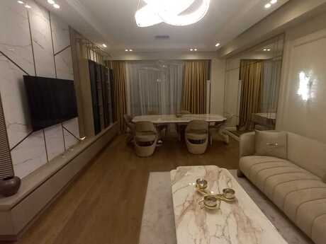 4-комн. новостройка - м. Нариман Нариманов - 130 м²