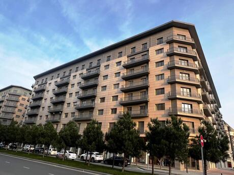 Elan №5880370 - Bakı, Ağ şəhər q., 3 otaqlı, 121 m², 4/8 mərtəbə