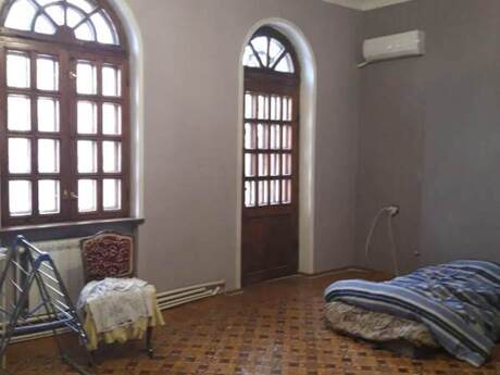 Obyekt - Nizami m. - 160 m²