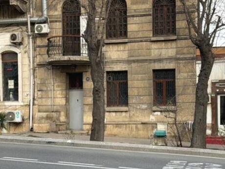 Elan №5880591 - Bakı, Nizami m., 160 m²