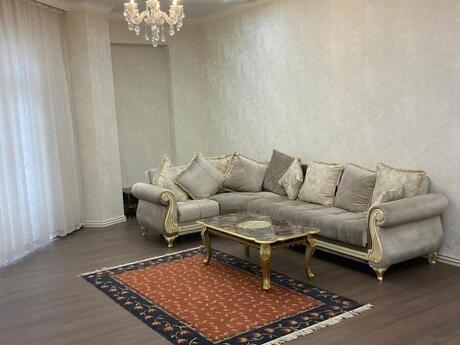 Elan №5880869 - Bakı, Şah İsmayıl Xətai m., 3 otaqlı, 135 m², 3/7 mərtəbə