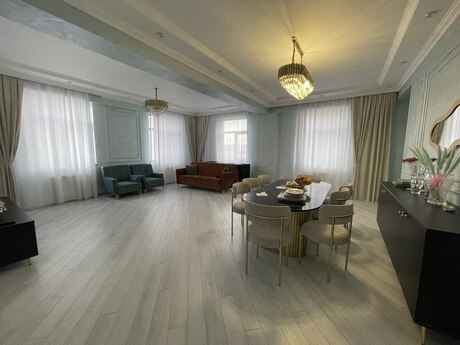 4-room apartment, 166 m², 28 May: 670 000 ₼ 2