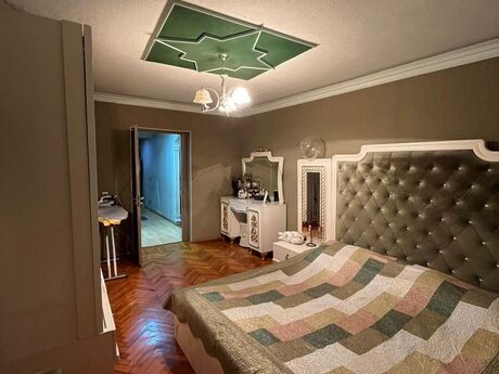 3 otaqlı köhnə tikili - Elmlər Akademiyası m. - 65 m²