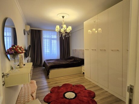 2 otaqlı köhnə tikili - Nizami m. - 49 m²