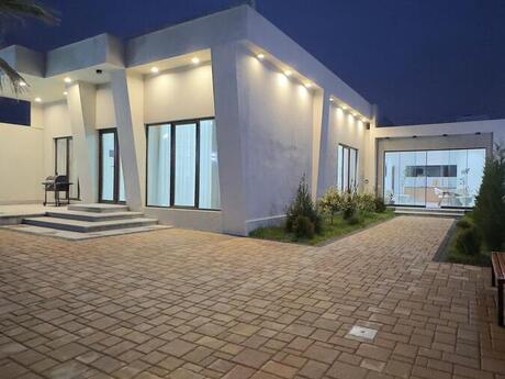 4 otaqlı həyət evi/bağ evi - Mərdəkan q. - 180 m²