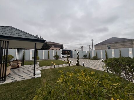 8 otaqlı həyət evi/bağ evi - Albalılıq q. - 350 m²