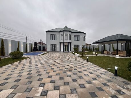 8 otaqlı həyət evi/bağ evi - Albalılıq q. - 350 m²