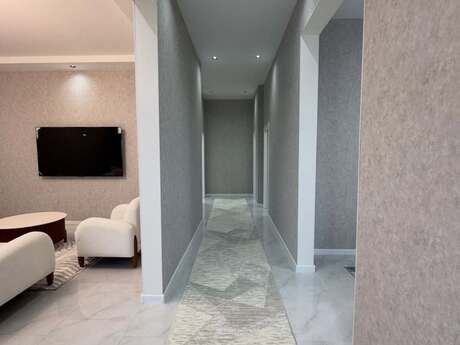 4 otaqlı həyət evi/bağ evi - Mərdəkan q. - 160 m²