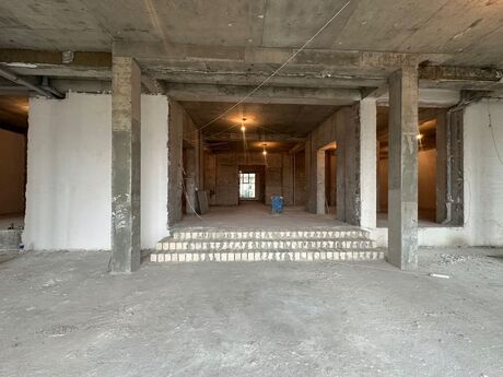 Объект - м. Нариман Нариманов - 715 м²