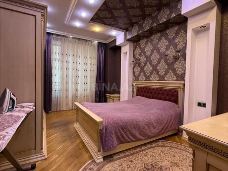 Elan №5882618 - Bakı, Ağ şəhər q., 3 otaqlı, 125 m², 3/7 mərtəbə