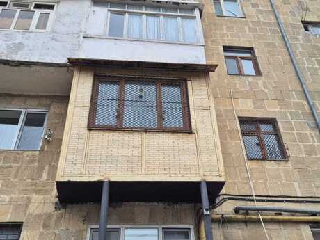 3 otaqlı köhnə tikili - Elmlər Akademiyası m. - 80 m²
