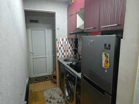 2 otaqlı köhnə tikili - Bayıl q. - 45 m²