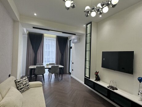 Elan №5882941 - Bakı, Nəriman Nərimanov m., 2 otaqlı, 58 m², 15/17 mərtəbə