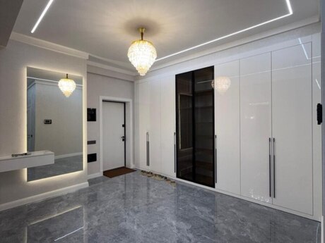 4 otaqlı yeni tikili - Şah İsmayıl Xətai m. - 173 m²