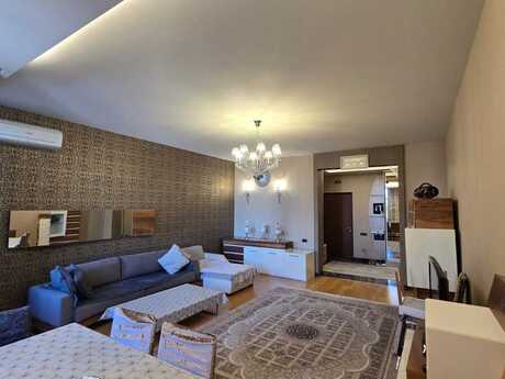 3 otaqlı yeni tikili - 8 Noyabr m. - 158 m²
