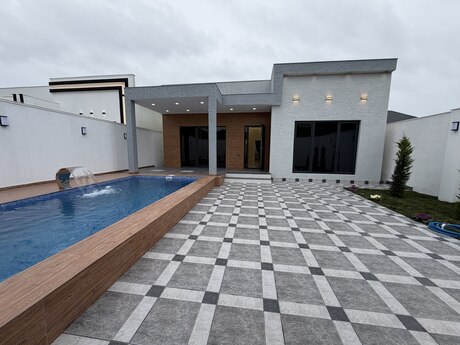 4 otaqlı həyət evi/bağ evi - Şüvəlan q. - 160 m²