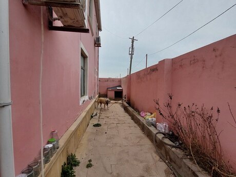 5 otaqlı həyət evi/bağ evi - Hövsan q. - 124 m²