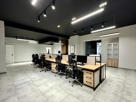 4 otaqlı ofis - 28 May m. - 264 m²
