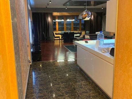 4 otaqlı yeni tikili - Şah İsmayıl Xətai m. - 220 m²