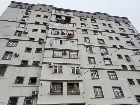 4 otaqlı köhnə tikili - Qara Qarayev m. - 85 m²