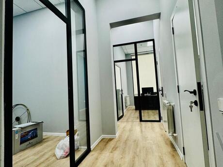 3 otaqlı ofis - 8 Noyabr m. - 55 m²