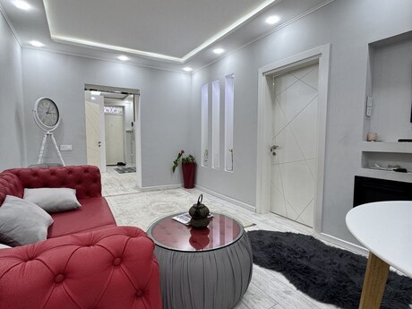2-room apartment, 55 m², Sahil: 250 000 ₼ 5