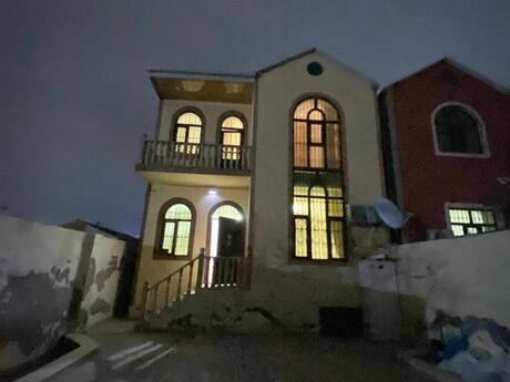 5 otaqlı həyət evi/bağ evi - Xırdalan - 200 m²