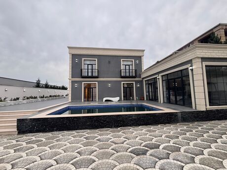 5 otaqlı həyət evi/bağ evi - Şüvəlan q. - 200 m²