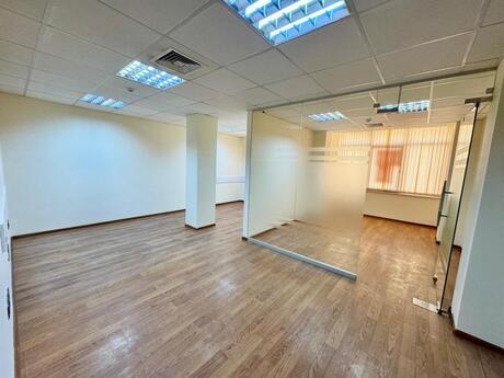 6 otaqlı ofis - Nərimanov r. - 185 m²