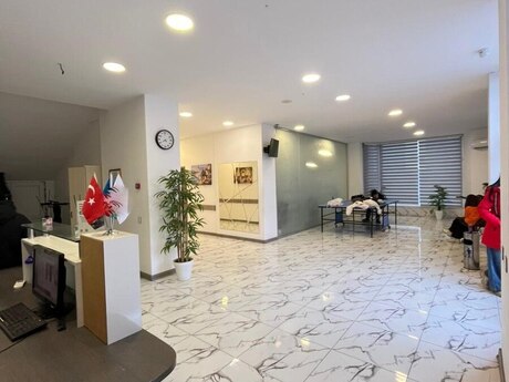 Obyekt - Xalqlar Dostluğu m. - 1155 m²