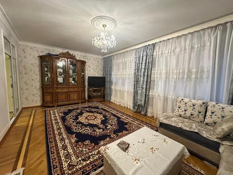 4 otaqlı köhnə tikili - Elmlər Akademiyası m. - 100.5 m²