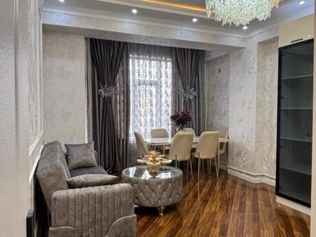 Elan №5884518 - Bakı, 28 May m., 3 otaqlı, 80 m², 14/17 mərtəbə