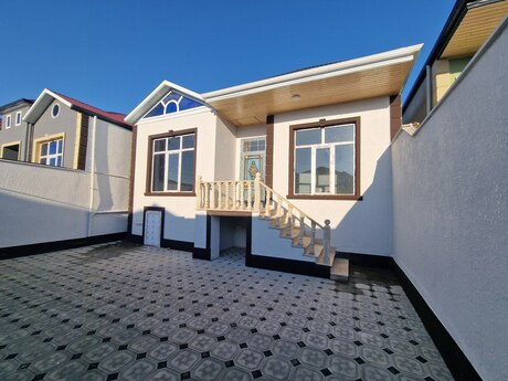 3 otaqlı həyət evi/bağ evi - Savalan q. - 92 m²