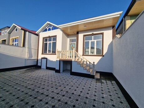 3 otaqlı həyət evi/bağ evi - Savalan q. - 92 m²