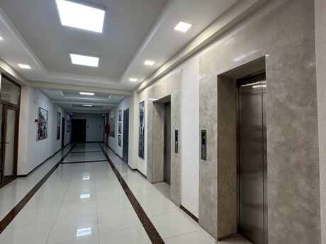 4 otaqlı yeni tikili - Elmlər Akademiyası m. - 170 m²