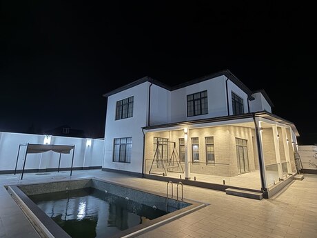 House with Garden, Villa For Rent