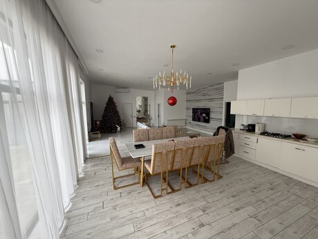 5 otaqlı həyət evi/bağ evi - Nardaran q. - 300 m²