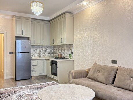 Kirayə 2 otaqlı mənzil, 68 m², İnşaatçılar: 800 ₼/ay 2