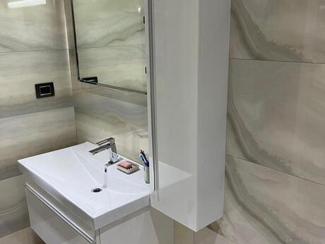 2-комн. новостройка - м. Низами - 90 м²