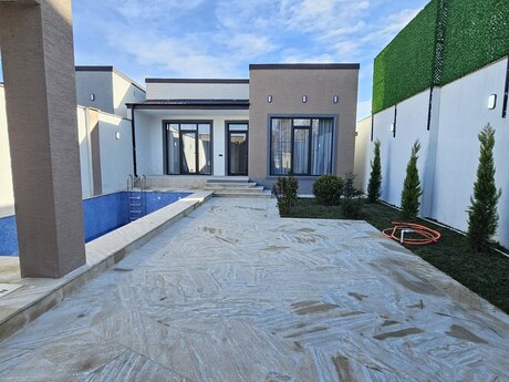 4 otaqlı həyət evi/bağ evi - Şüvəlan q. - 150 m²