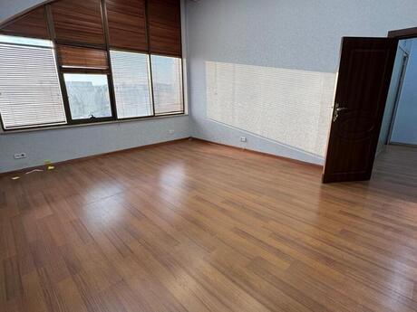 3 otaqlı ofis - Nəriman Nərimanov m. - 120 m²