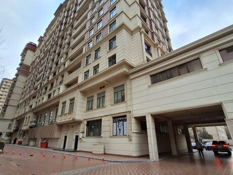 4 otaqlı yeni tikili - Nəriman Nərimanov m. - 205 m²