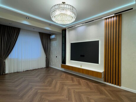 Объявление №5885084 - Баку, м. Ази Асланов, 3-комн., 105 м², 3/15 этаж