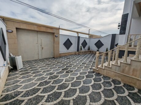 4 otaqlı həyət evi/bağ evi - Savalan q. - 120 m²