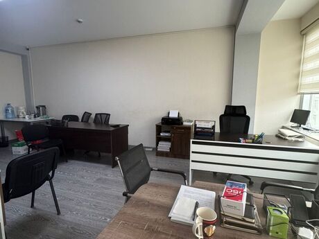 1 otaqlı ofis - Nəriman Nərimanov m. - 45 m²