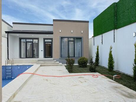 4 otaqlı həyət evi/bağ evi - Şüvəlan q. - 170 m²